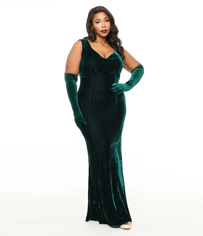 Unique Vintage Plus Size 1930s Emerald Green Velvet Goldwyn Gown