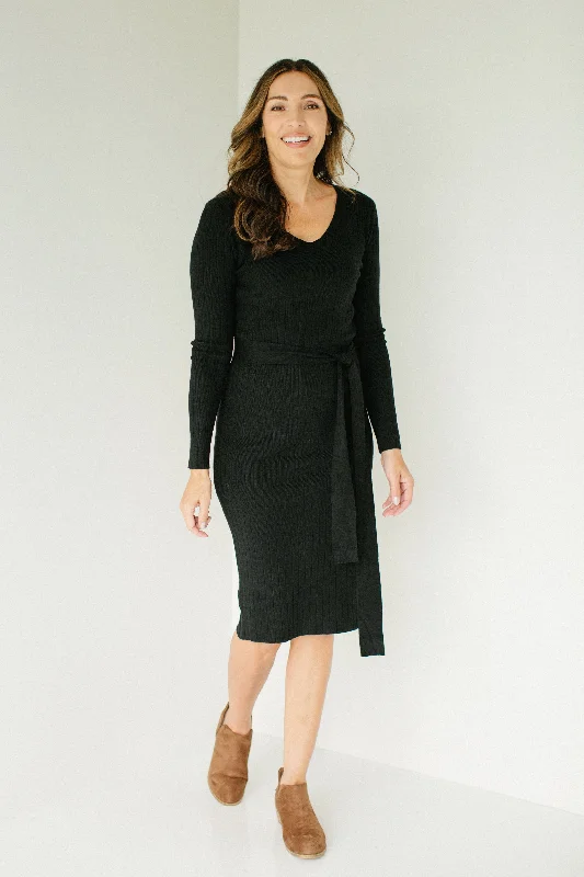 'O'Hara' Wide Ribbed Sweater Dress in Black